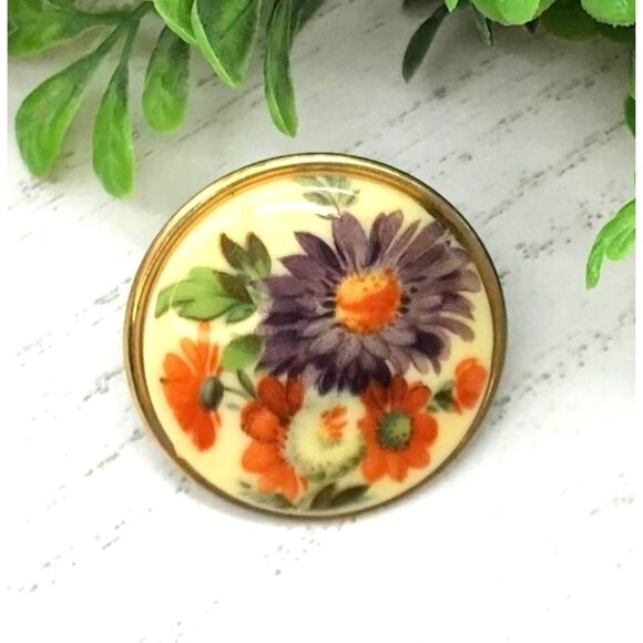 Vintage Floral Enamel Brooch Pin With Gold-Tone Backing & Purple-Orange Daisy De - Picture 1 of 4